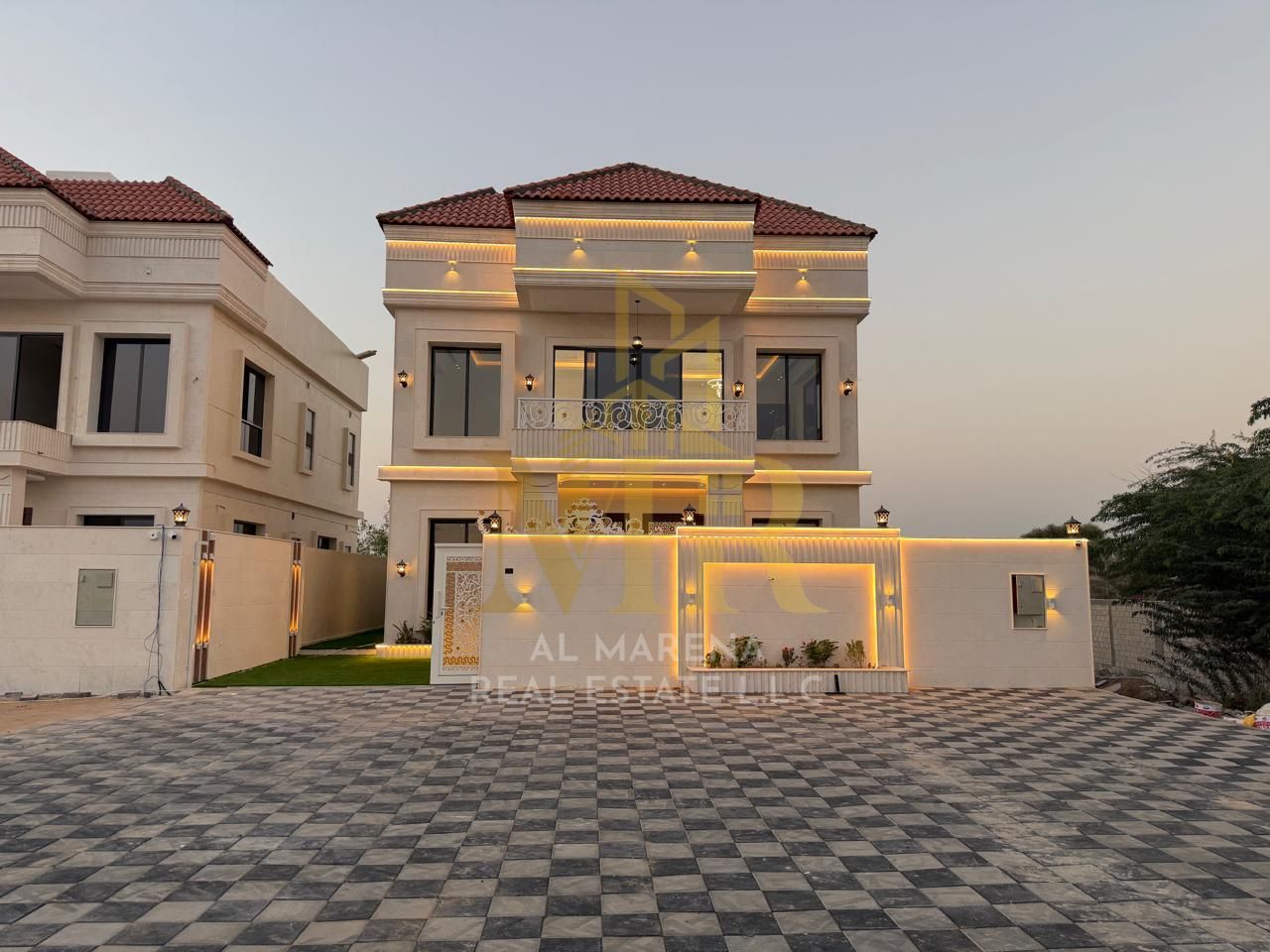 Luxury classic villa for sale in Al Zahia area - super deluxe finishing and strategic location | close to all services