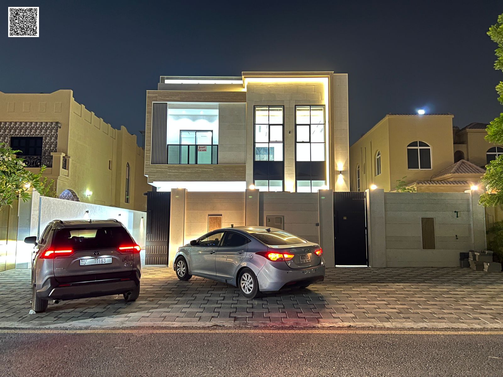 A luxurious two-story villa with high-end finishing, opposite all services and the mosque, at a negotiable price.