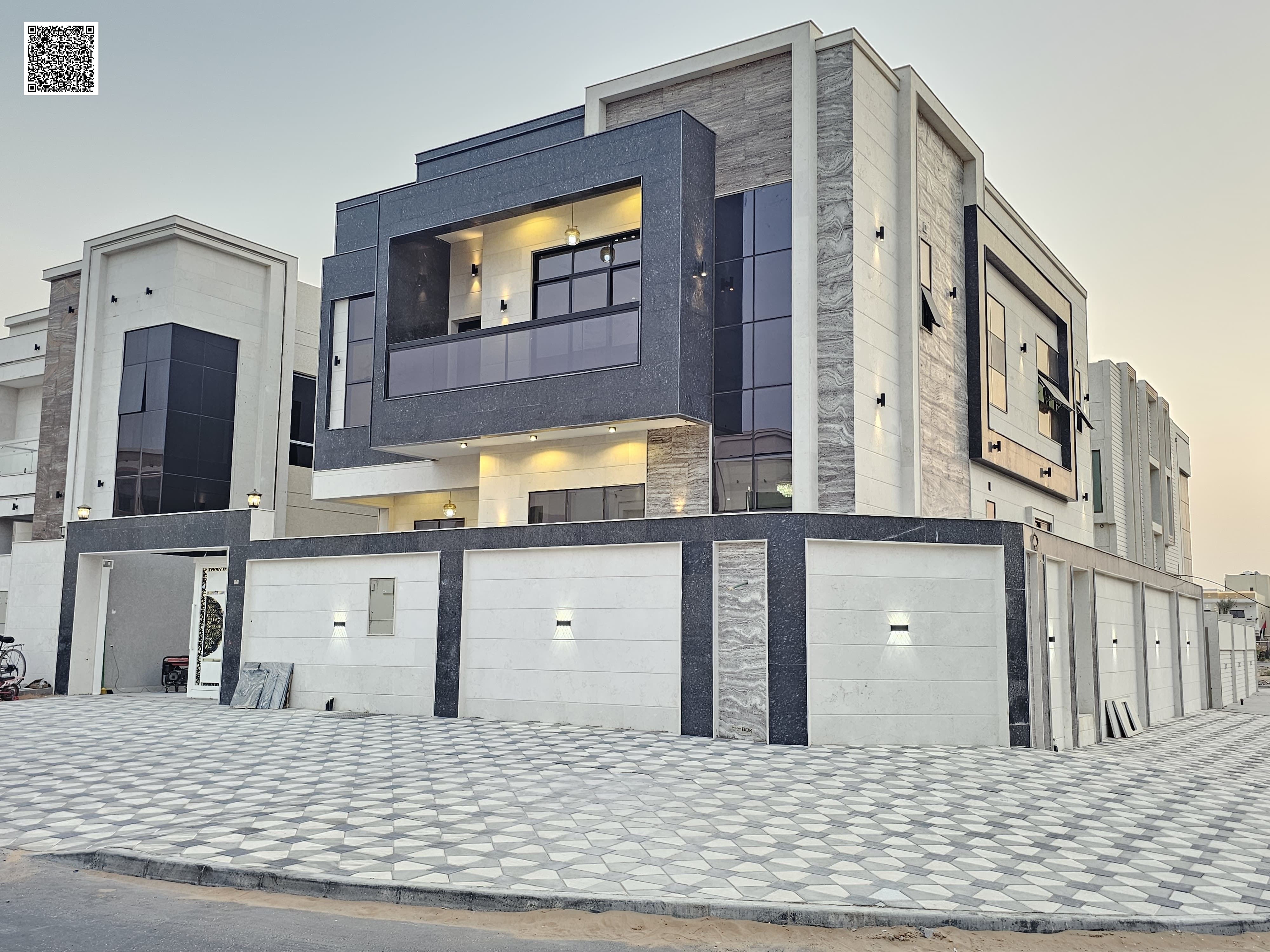 For sale, a luxurious corner villa, including electricity, water, and air conditioning, at a negotiable price with the possibility of easy bank financ