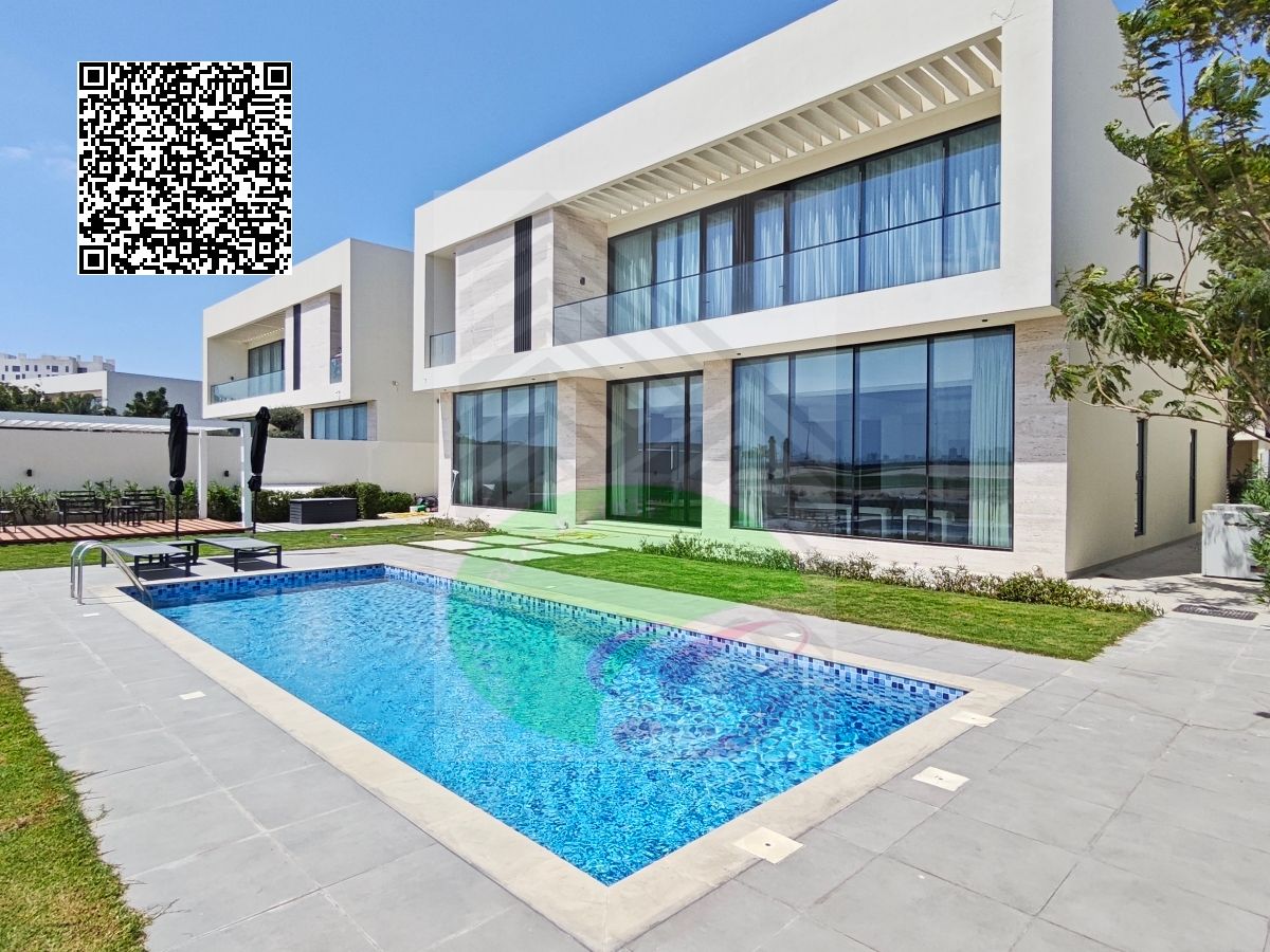 Walking distance to golf club-wellness center | FH