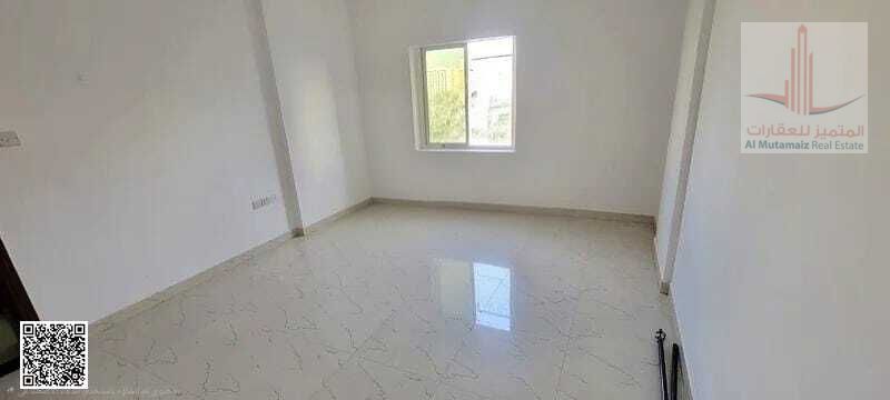 Building for sale in Liwara 1, residential and commercial, building area 2000 square feet, empty, asking price 2 million and 300 thousand