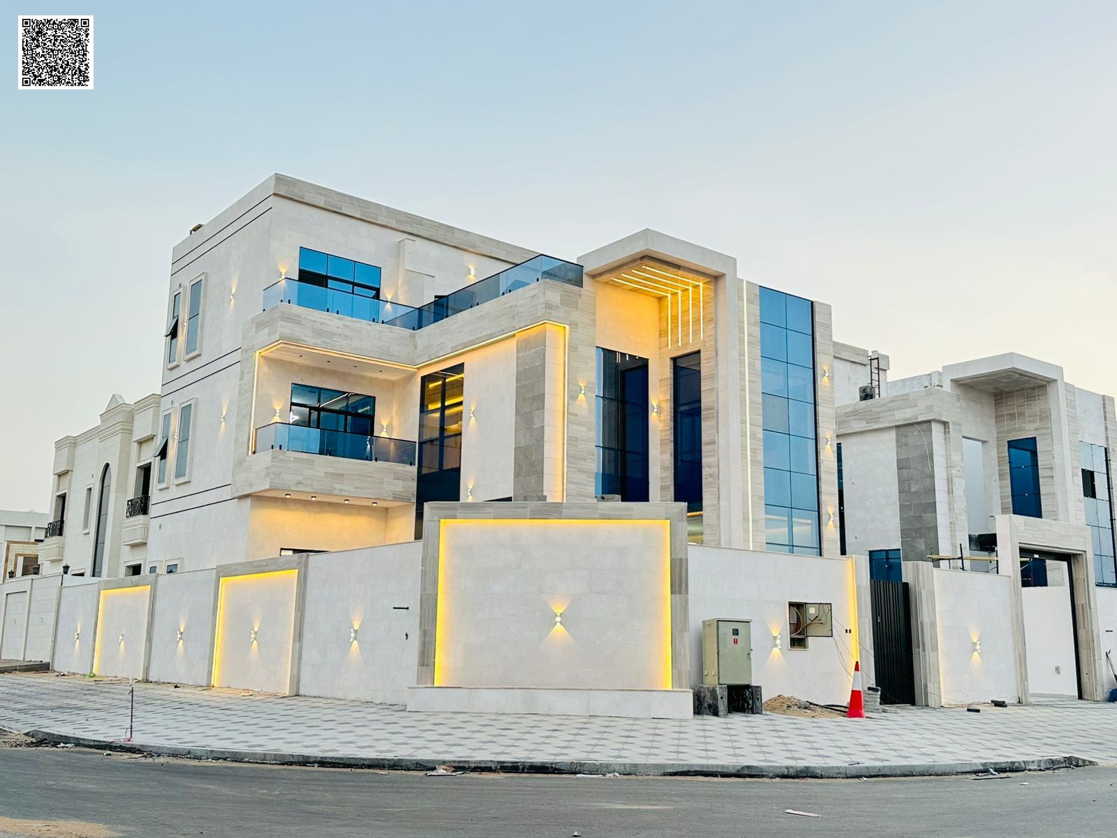 For sale, a luxurious European-designed villa with everything included, at a negotiable price with the possibility of easy bank financing.