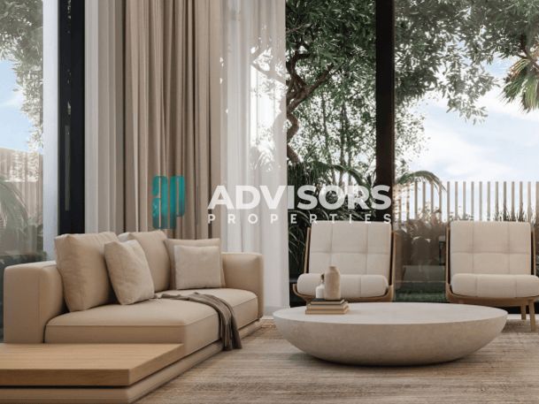 Spacious 4 BR Villa - Affordable Corner Unit