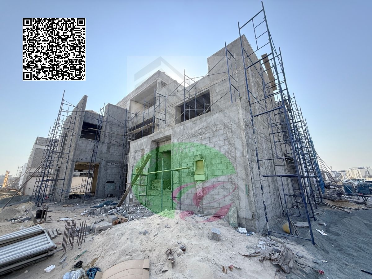 Corner 5-Bedroom Townhouse in less price in Al Zorah City