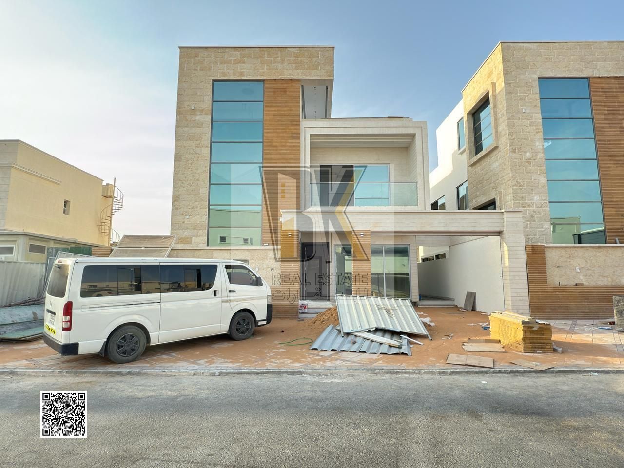 Luxury villa for sale in Ajman - Al Yasmeen area