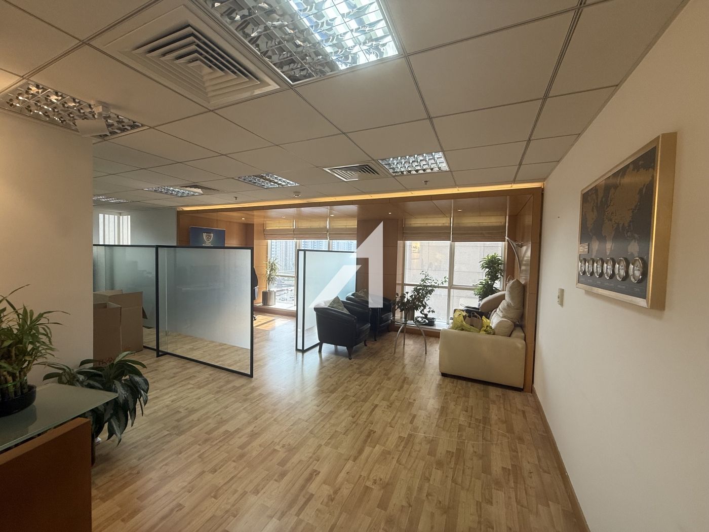 Prime Corner Office| Fitted| Bright| On Metro Stop