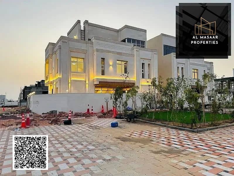 An opportunity to own a corner villa directly on the main road in a very distinguished location with luxurious spaces and a swimming pool in Al Hailo
