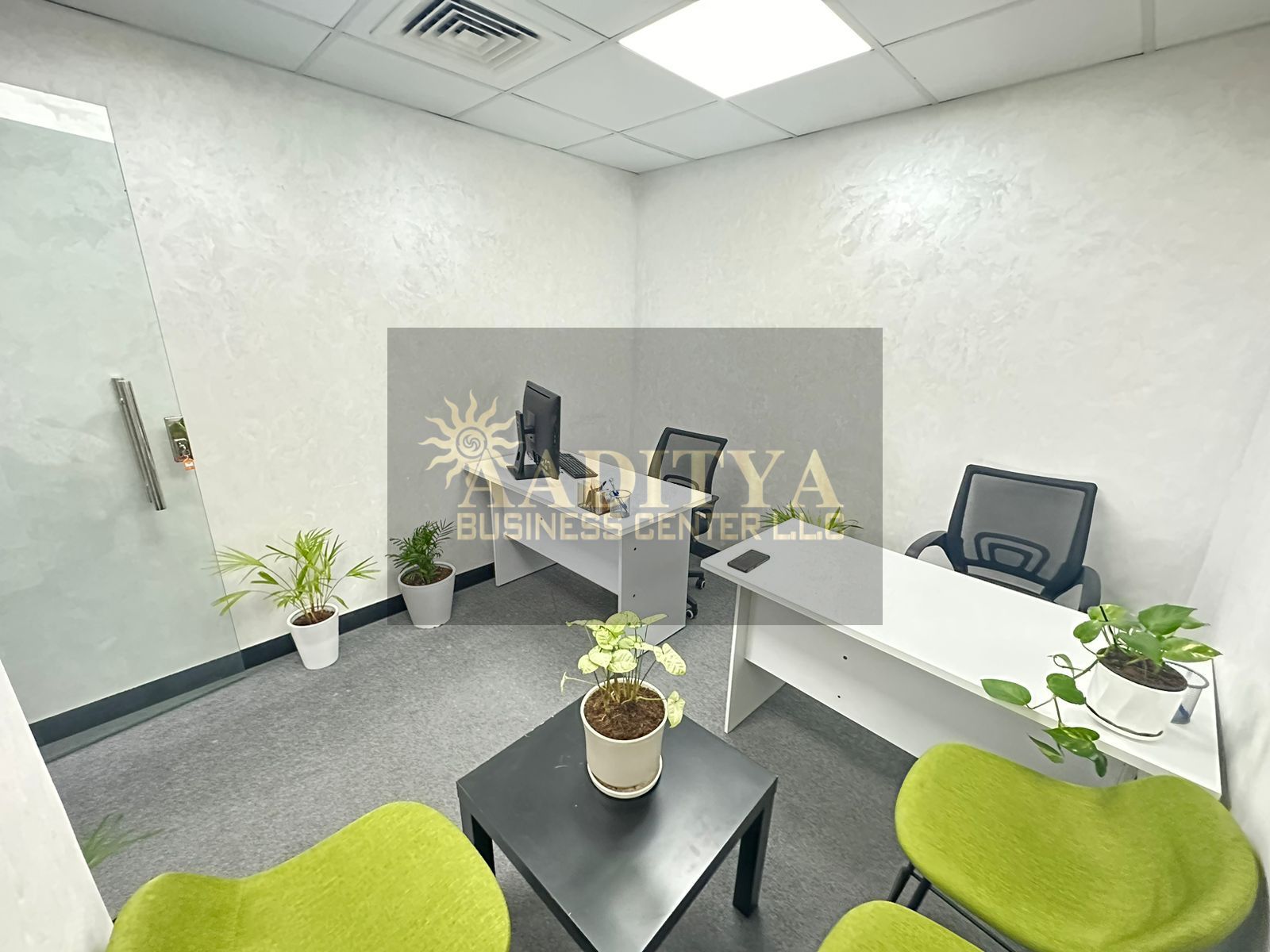 Stylish office space with free dewa, wifi & chiller|0% commission