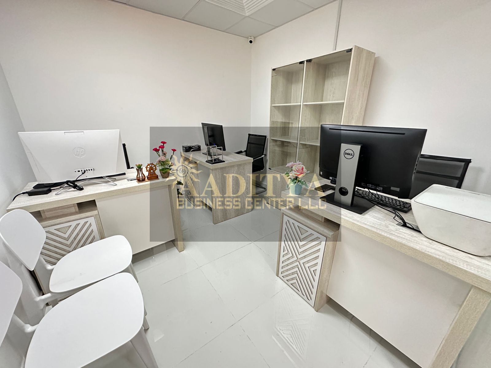 Your Perfect Workspace. Fully furnished office with Direct from Owner