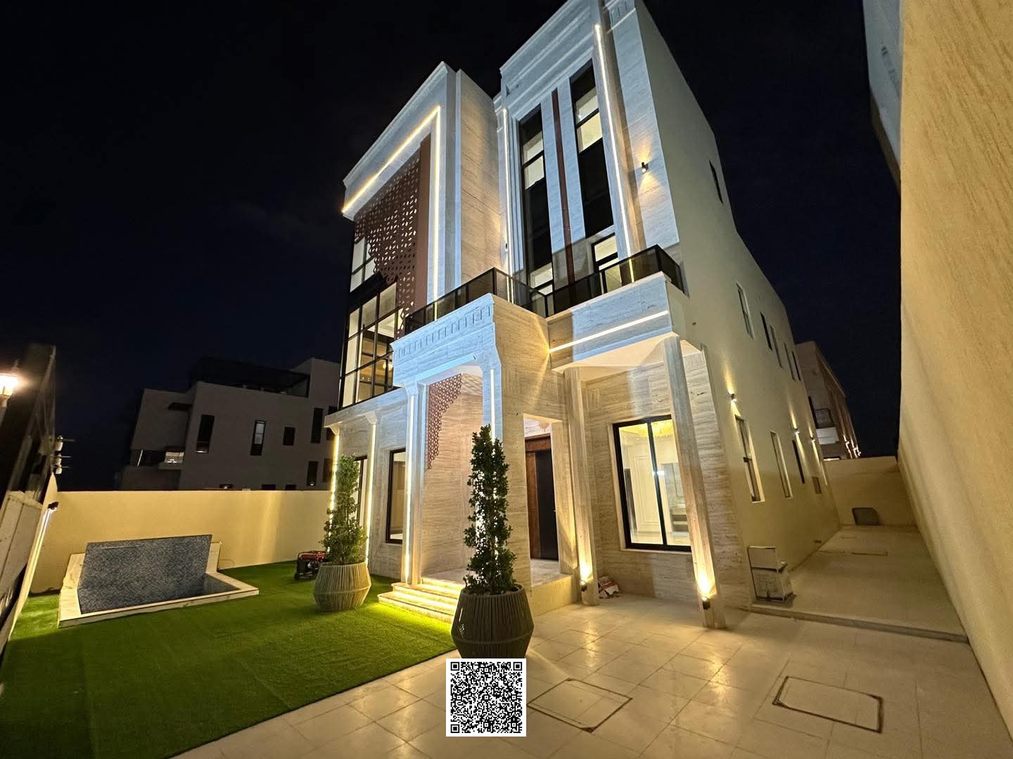 For sale, a luxuriously finished villa close to Sheikh Mohammed bin Zayed Road - freehold for all nationalities for life - with the possibility of eas