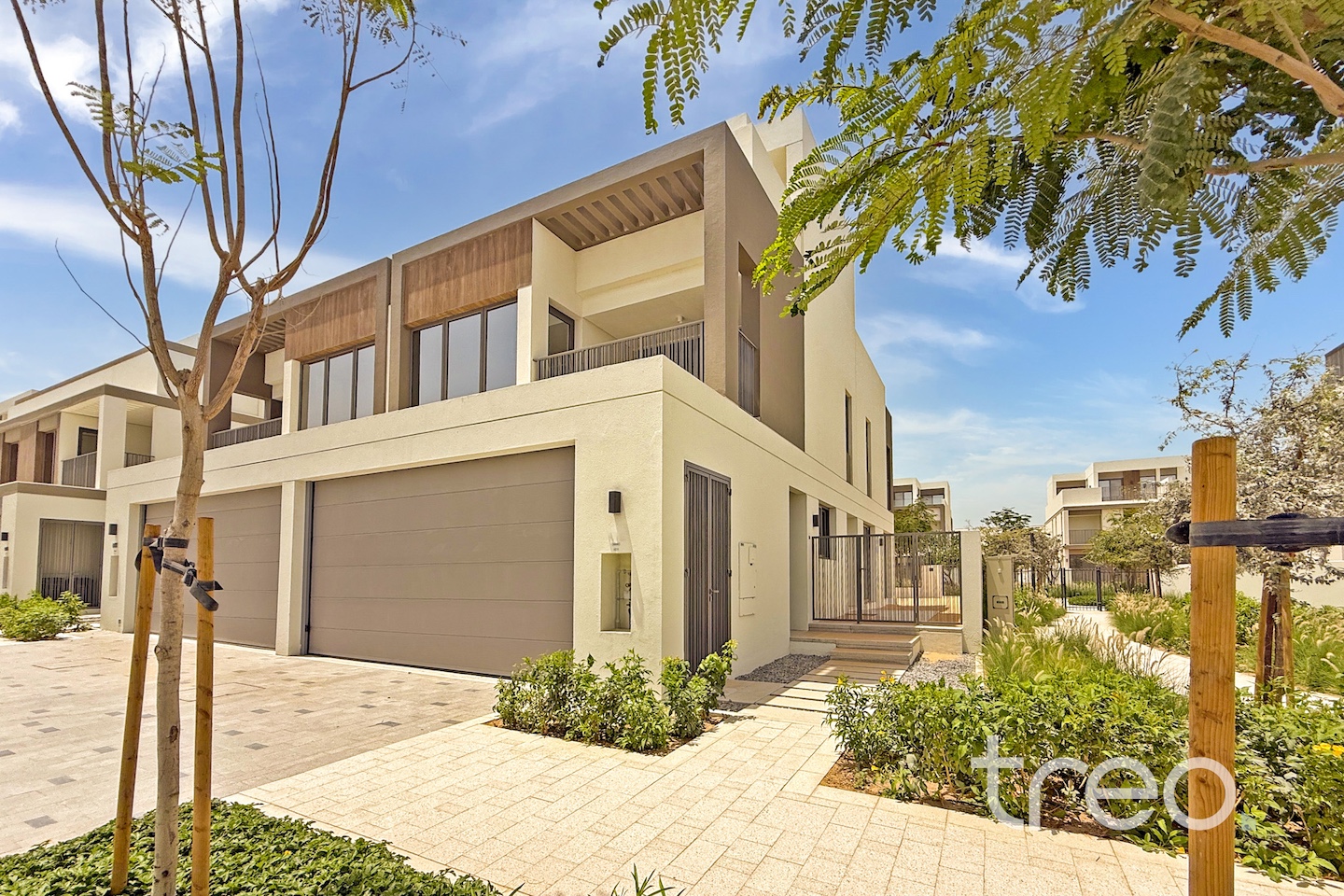 Prime location | Green belt | Large plot