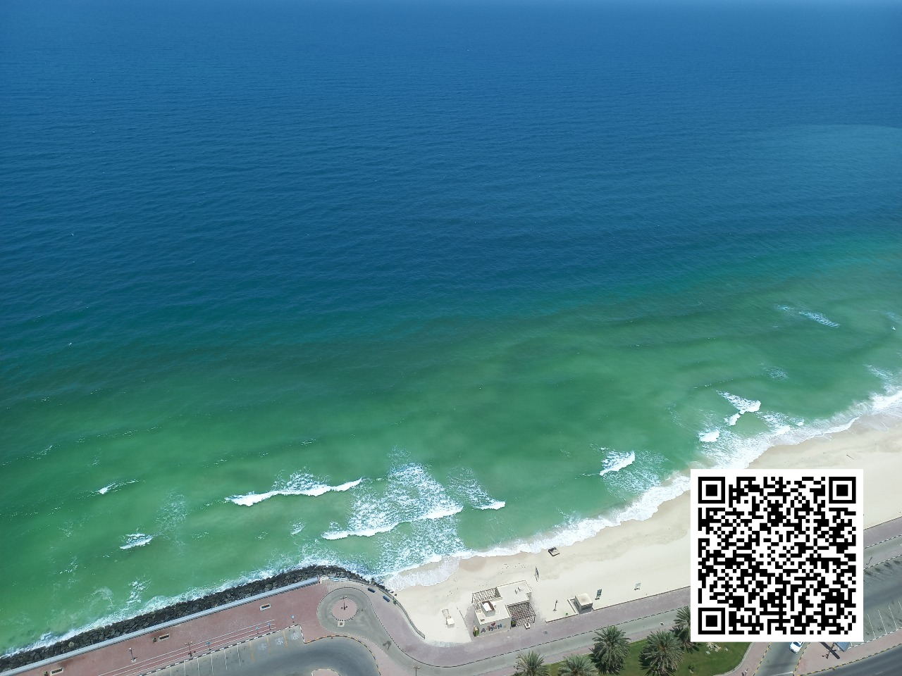 2bhk Sea view in corniche tower for sale