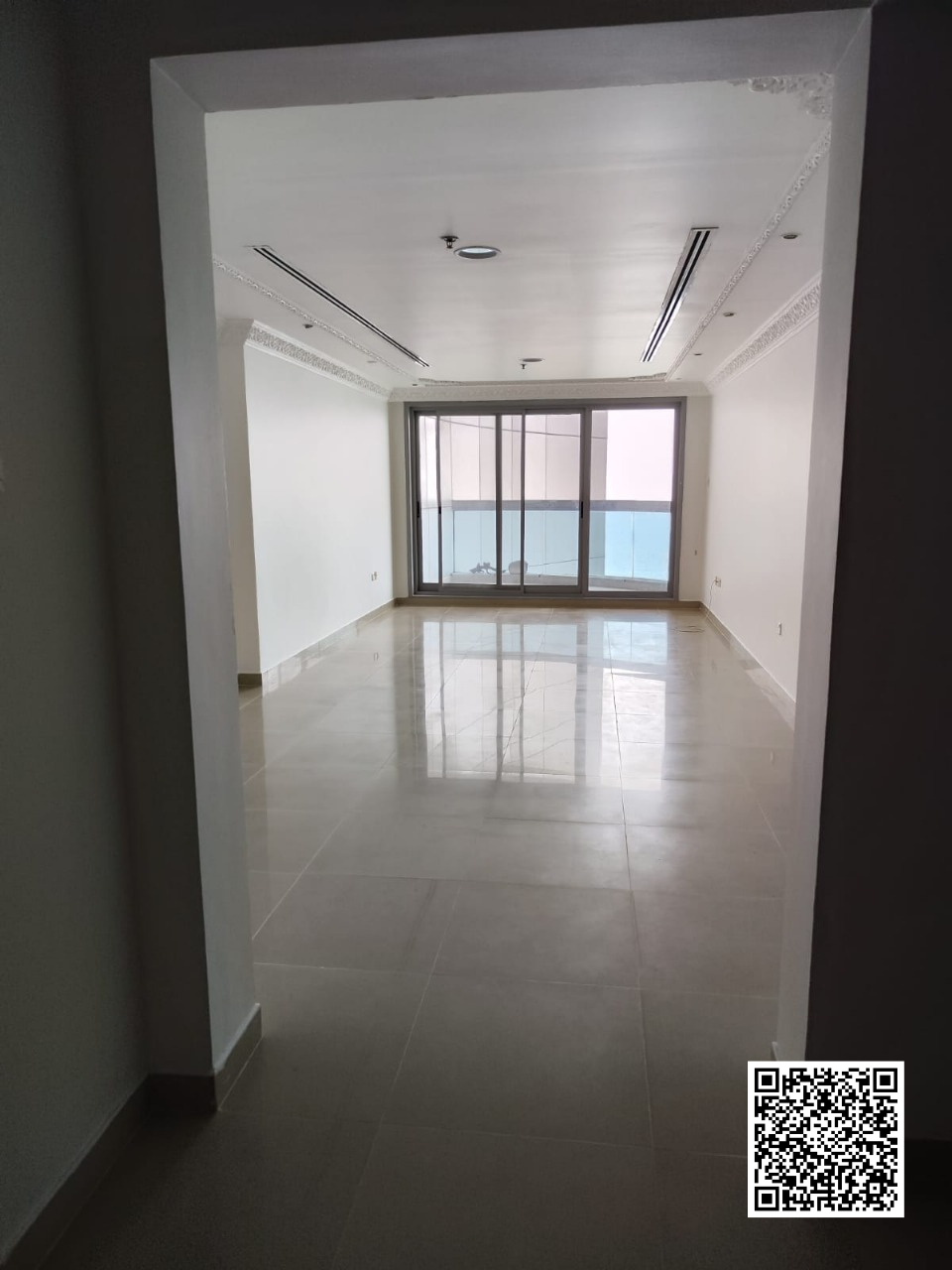 2bhk sea view for rent in corniche tower