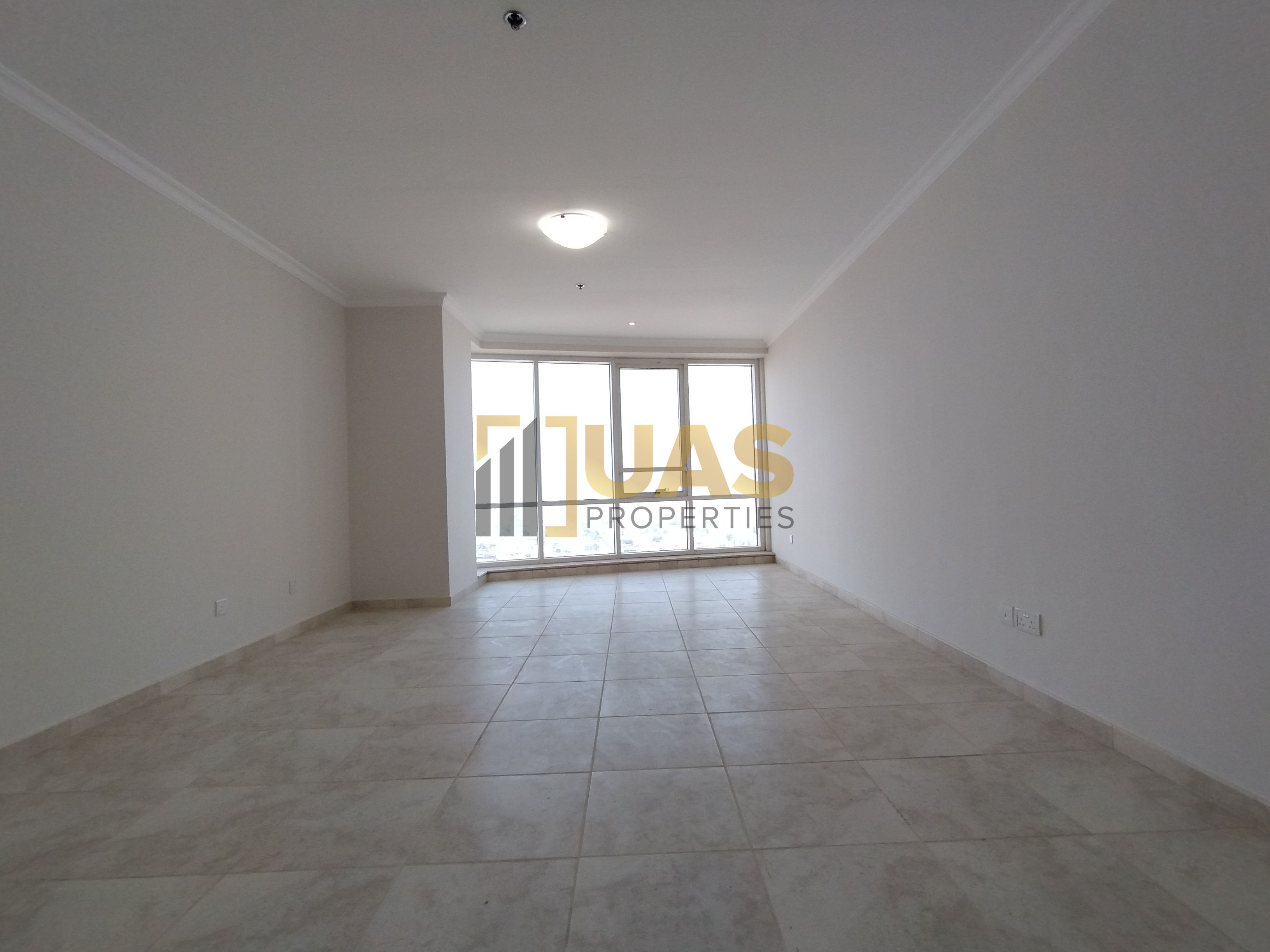 Close to Metro,3bhk with gym and pool prime location at Bussince Bay