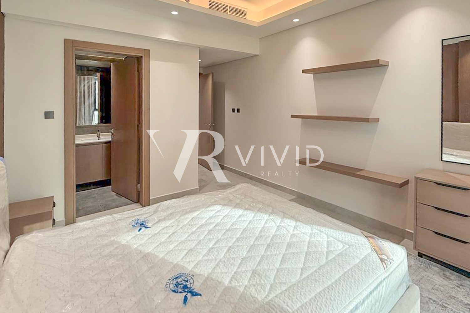Brand New I Furnished I High Floor I Corner Unit