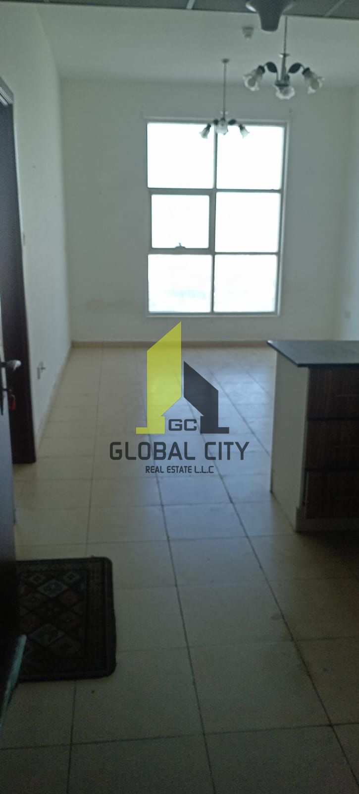 1 bed room for rent in city tower