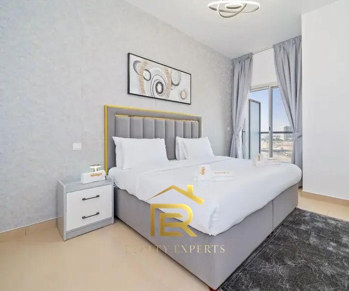 Spacious Fully Furnished 2BHK Apartment in Stadium Point