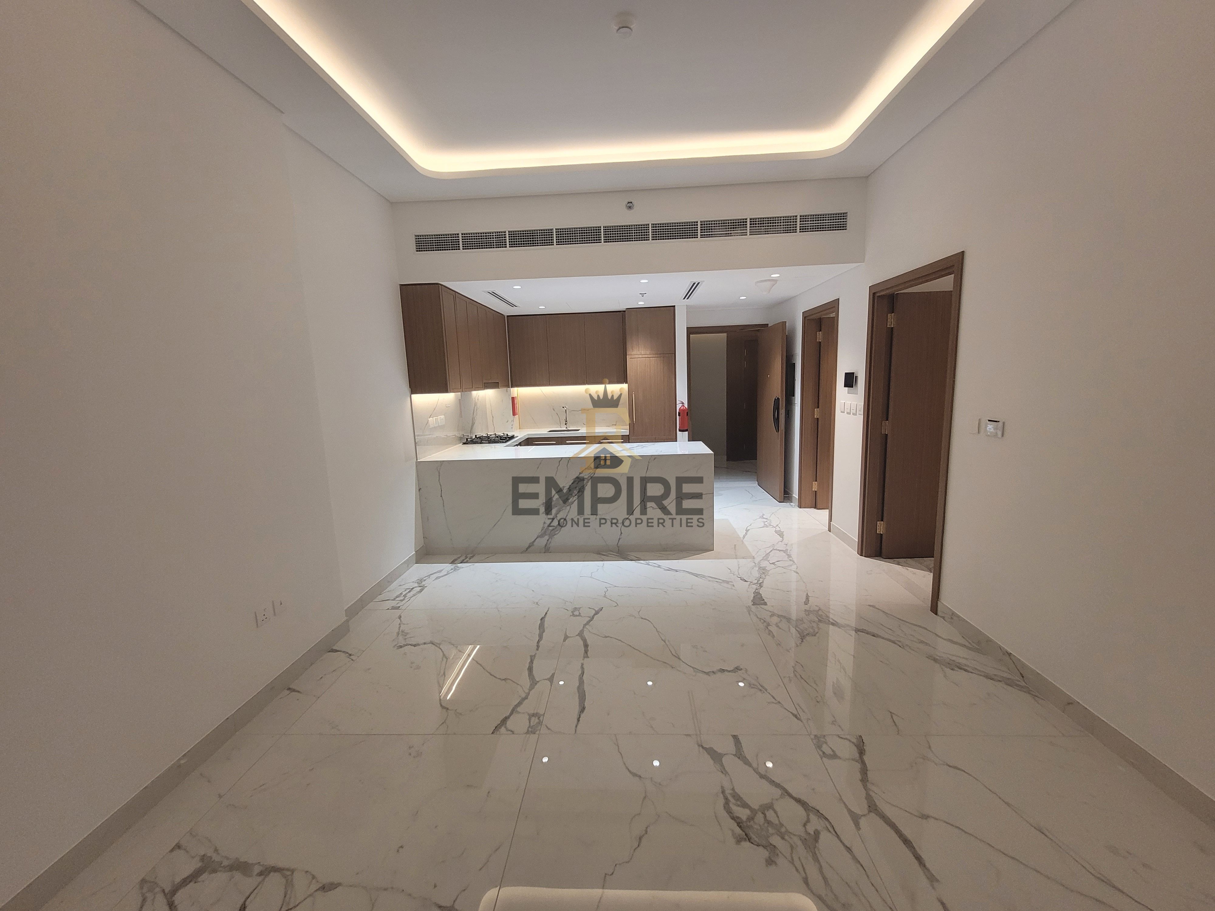 Elagent Living/Brand New Building/Chiller Free