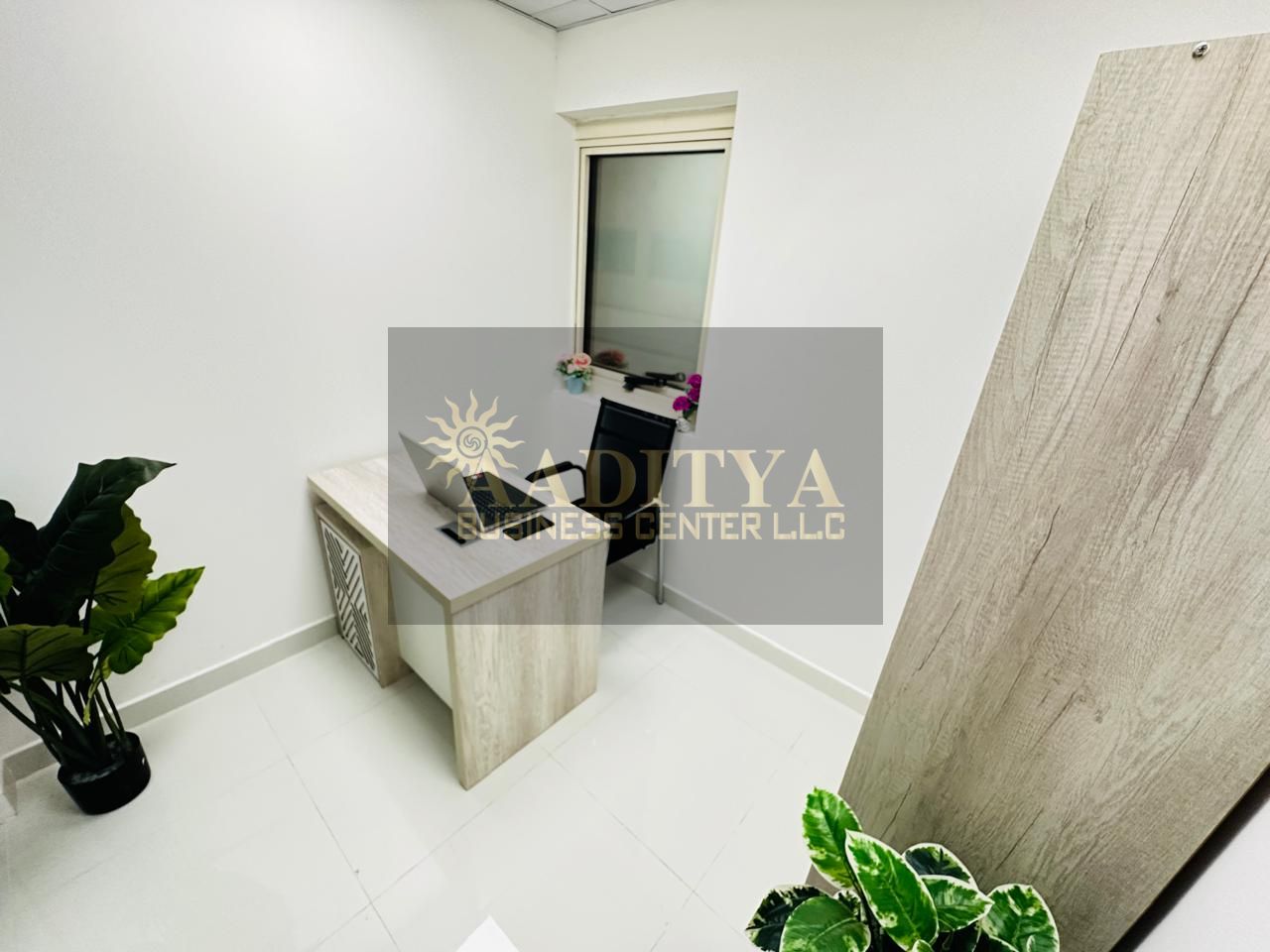 Build connections in an inspiring space| Best Office solutions| No Commission