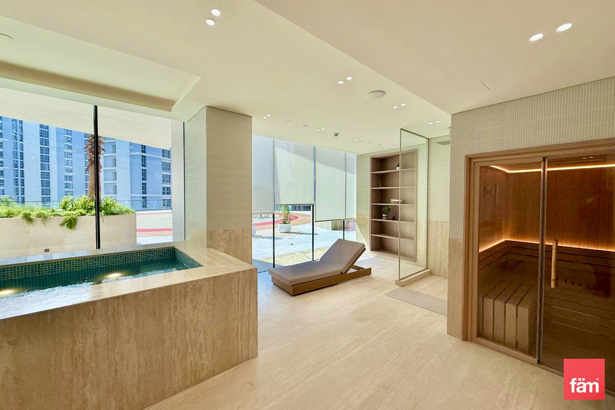 Spacious, Brand New 1 Bedroom With Private Pool