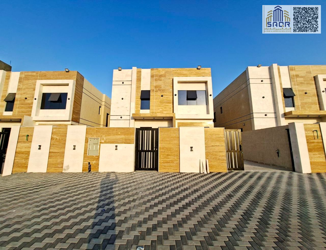 Villa Deluxe, including registration fees, 3 master bedrooms, freehold for all nationalities, easy bank financing