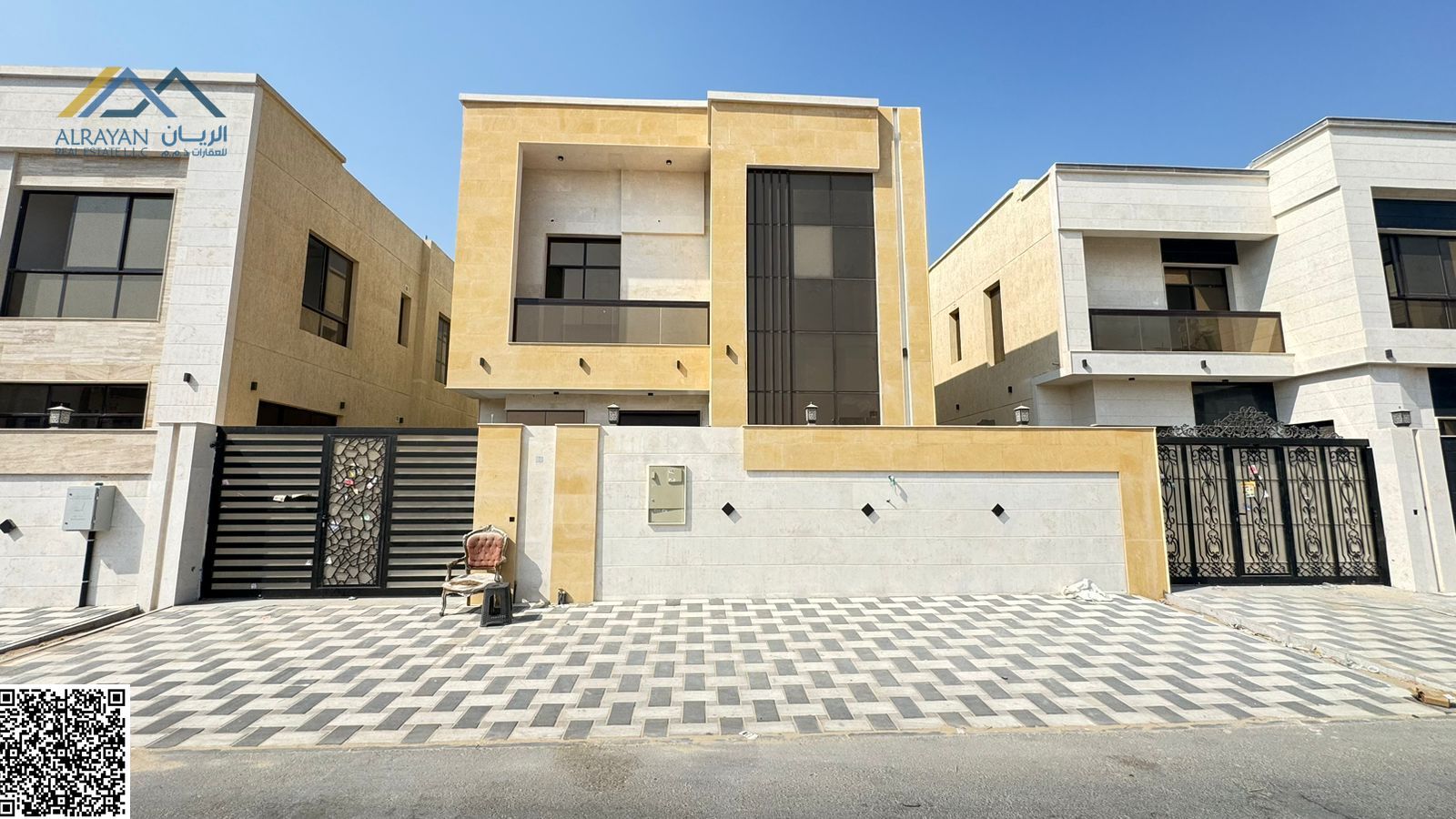 Luxurious villa with modern finishing and price includes registration fees