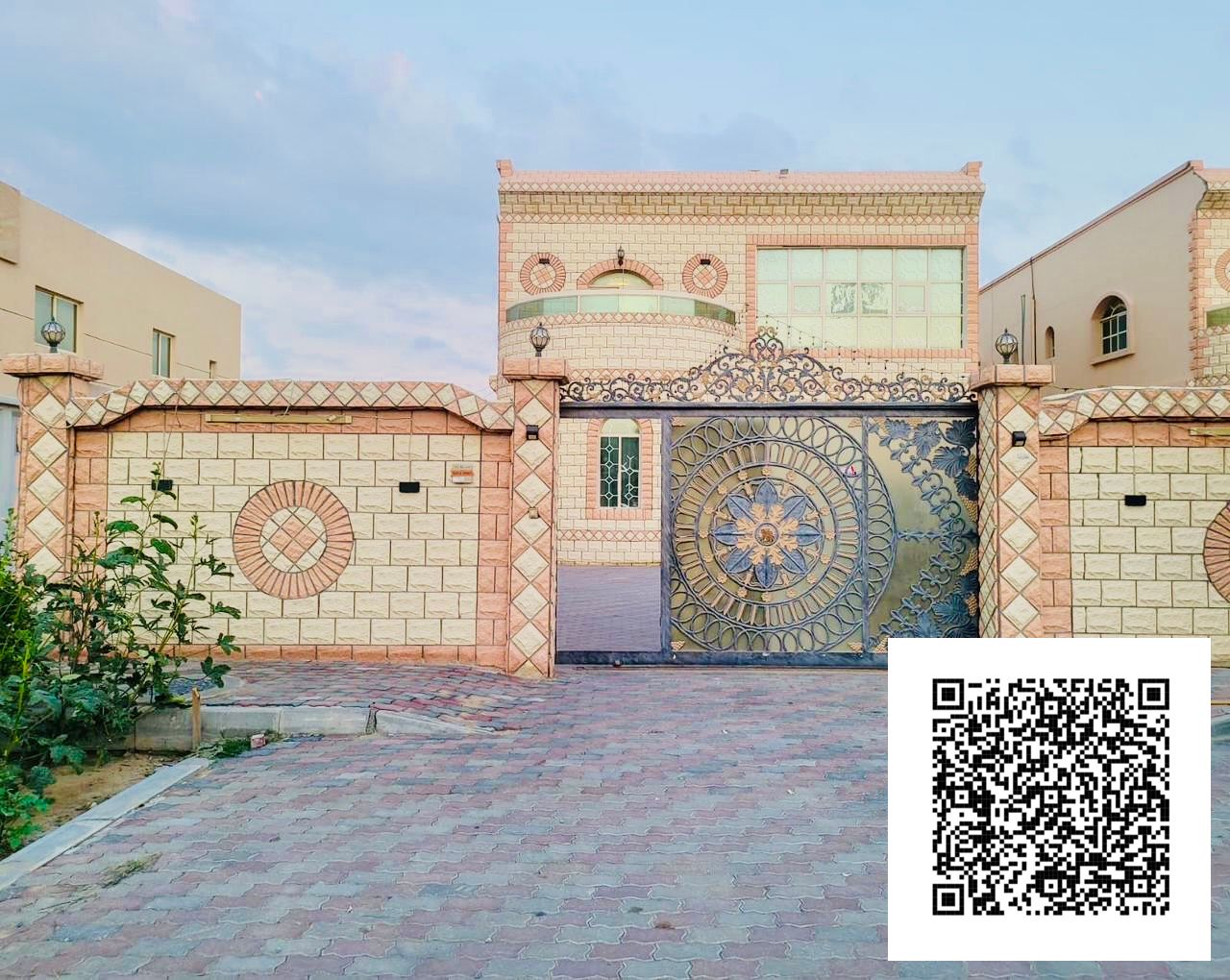 Available G+1 commercial & residential Villa For Sale in Al Rawda 2,Ajman.