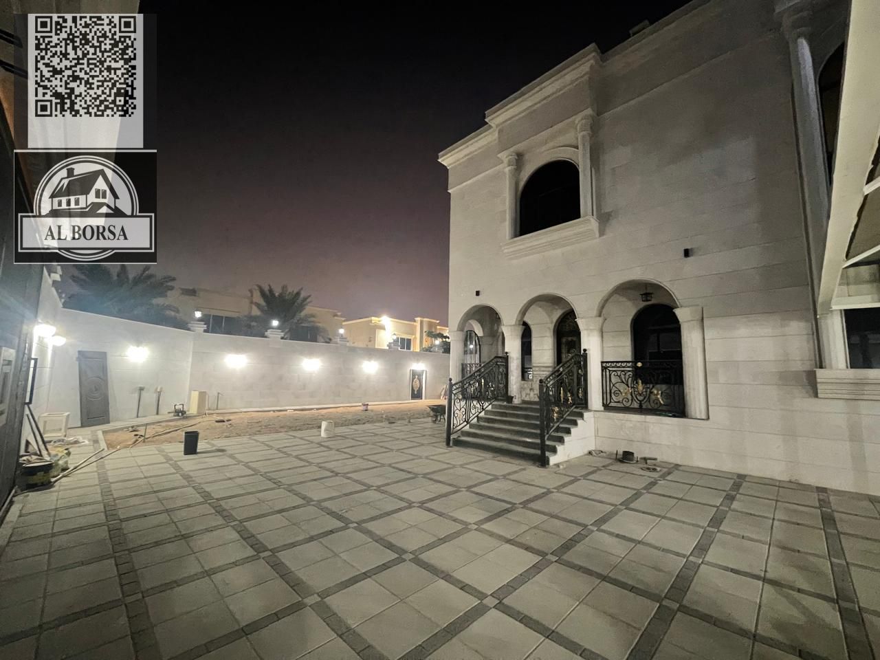 Villa for rent at a bargain price! In Ajman - Al Muwaihat 3 6 master bedrooms, 2 living rooms, a majlis, and a comfortable setback. Only 120,000 AED