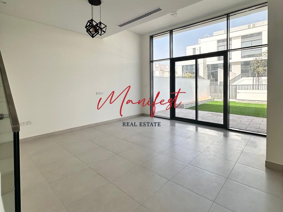Ready to Move | Spacious | Landscaped