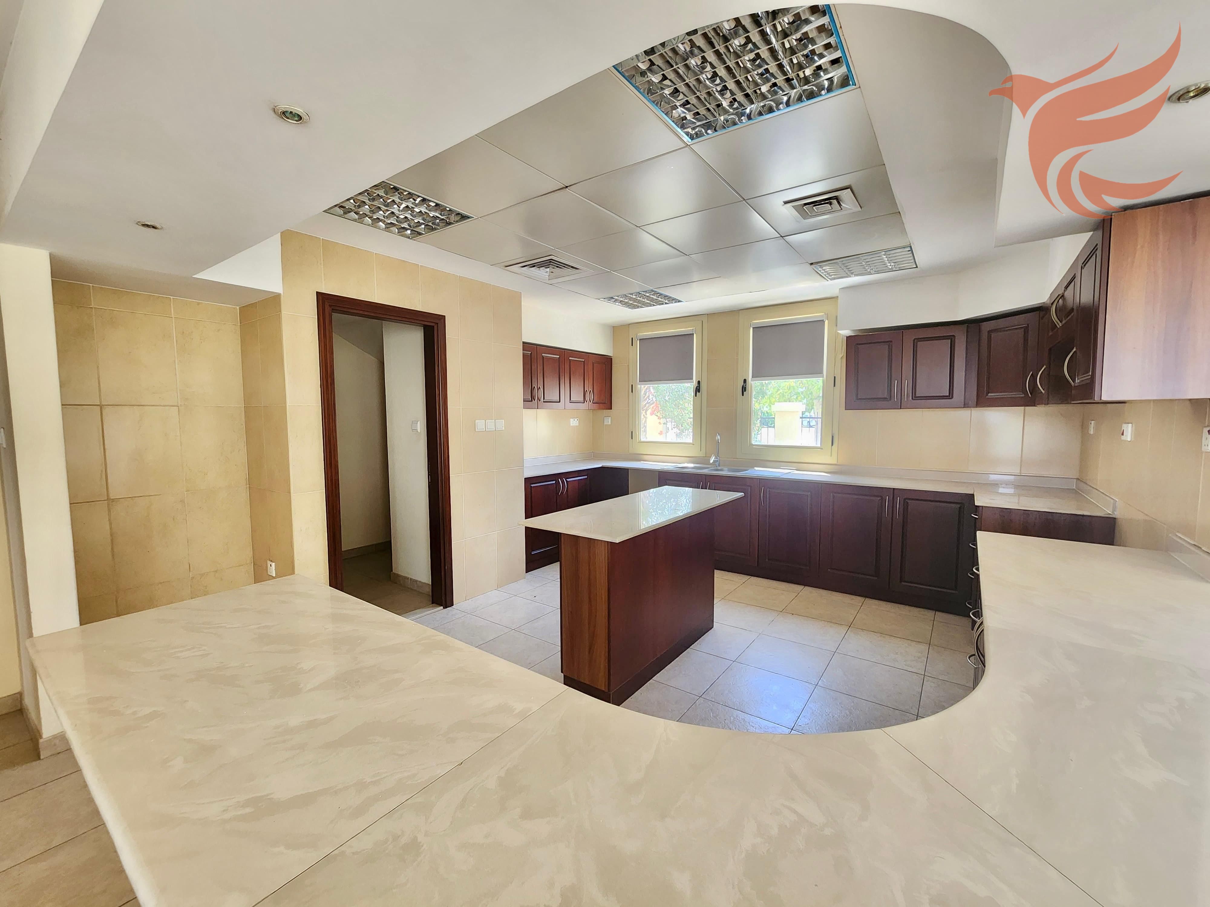 4-bedroom villa townhouse for rent in the prestigious community of Al Hamra