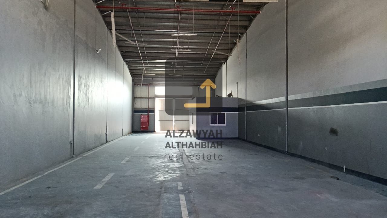 Prime Spacious Warehouse for Rent – Al Saja’a Industrial Area, Sharjah | High Visibility & Easy Access