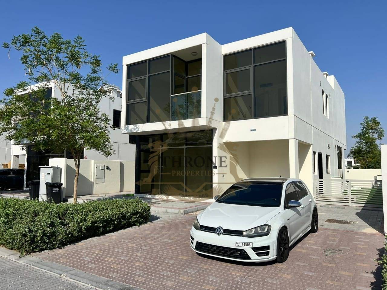 6 Bedroom Villa- Pool View- Corner- Lowest Price!