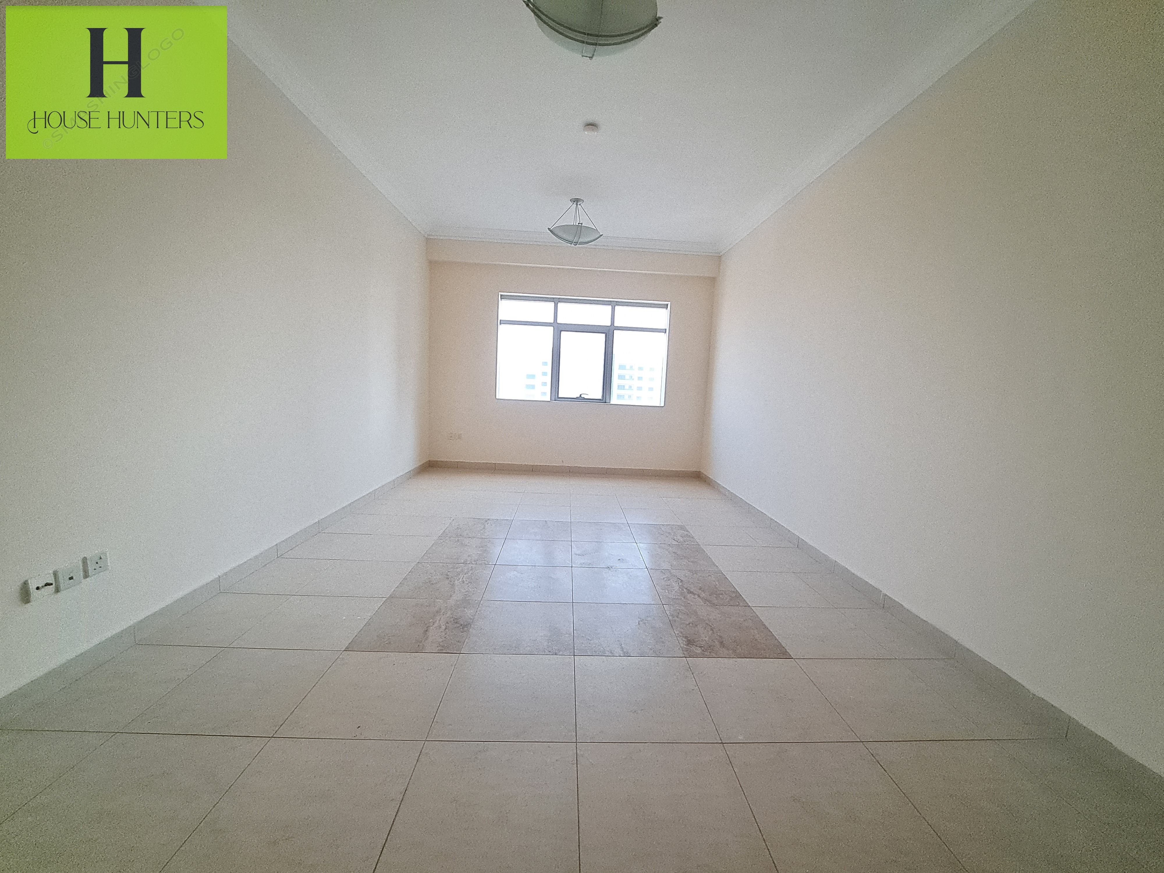 Huge 1bhk with balcony