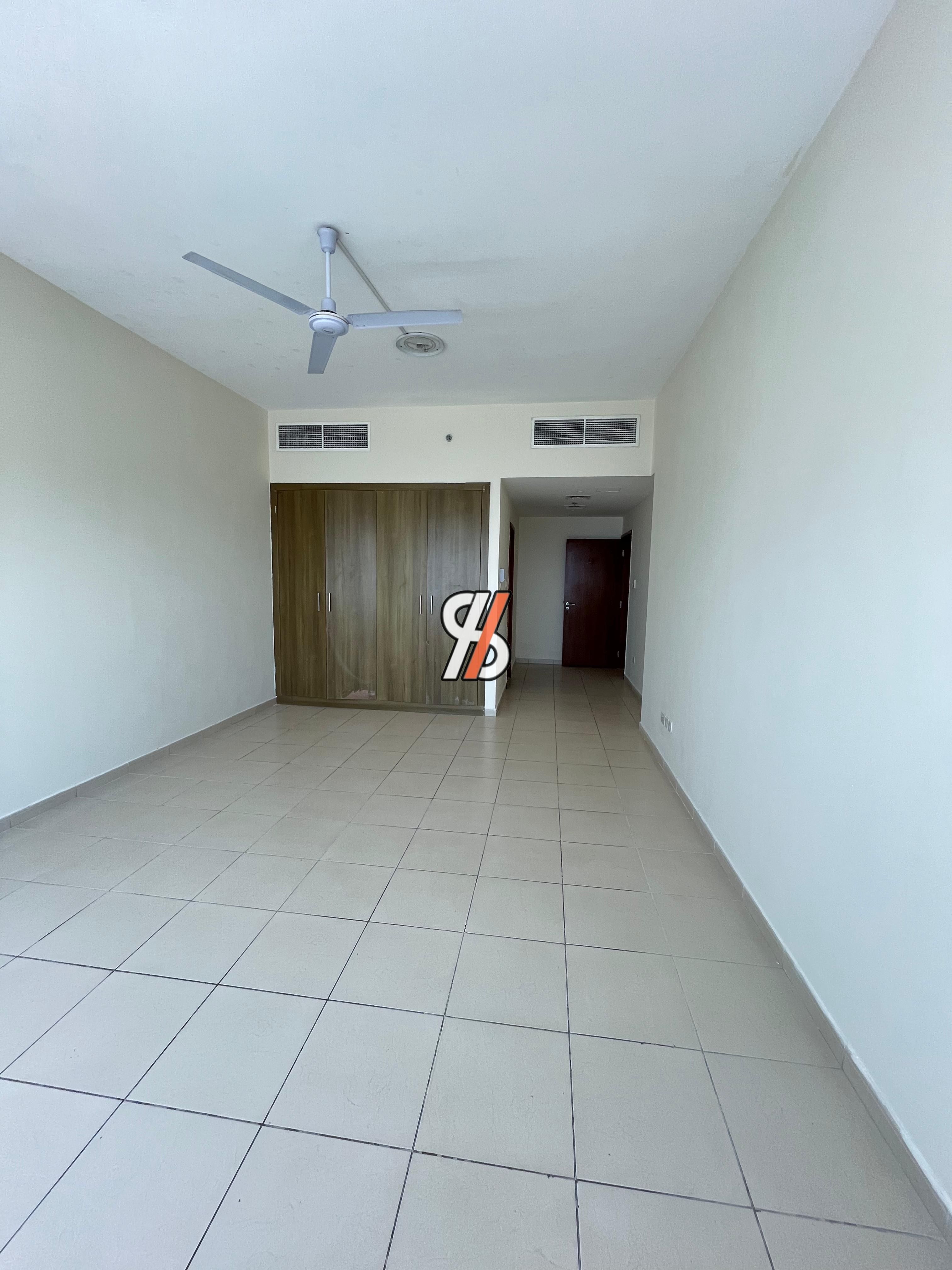 2BHK FULL SEA VIEW FOR RENT