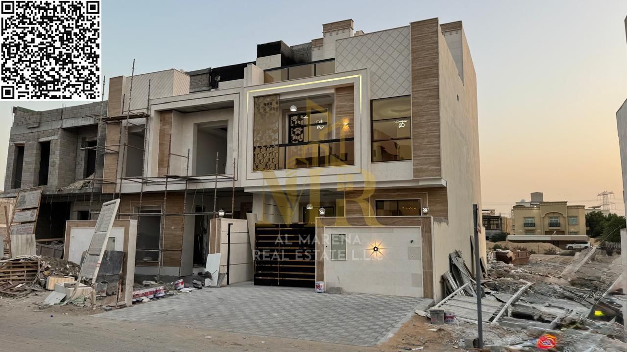 Villa from the owner directly, two floors and a roof, personal finishing, on a main street, close to all services, freehold ownership for all national