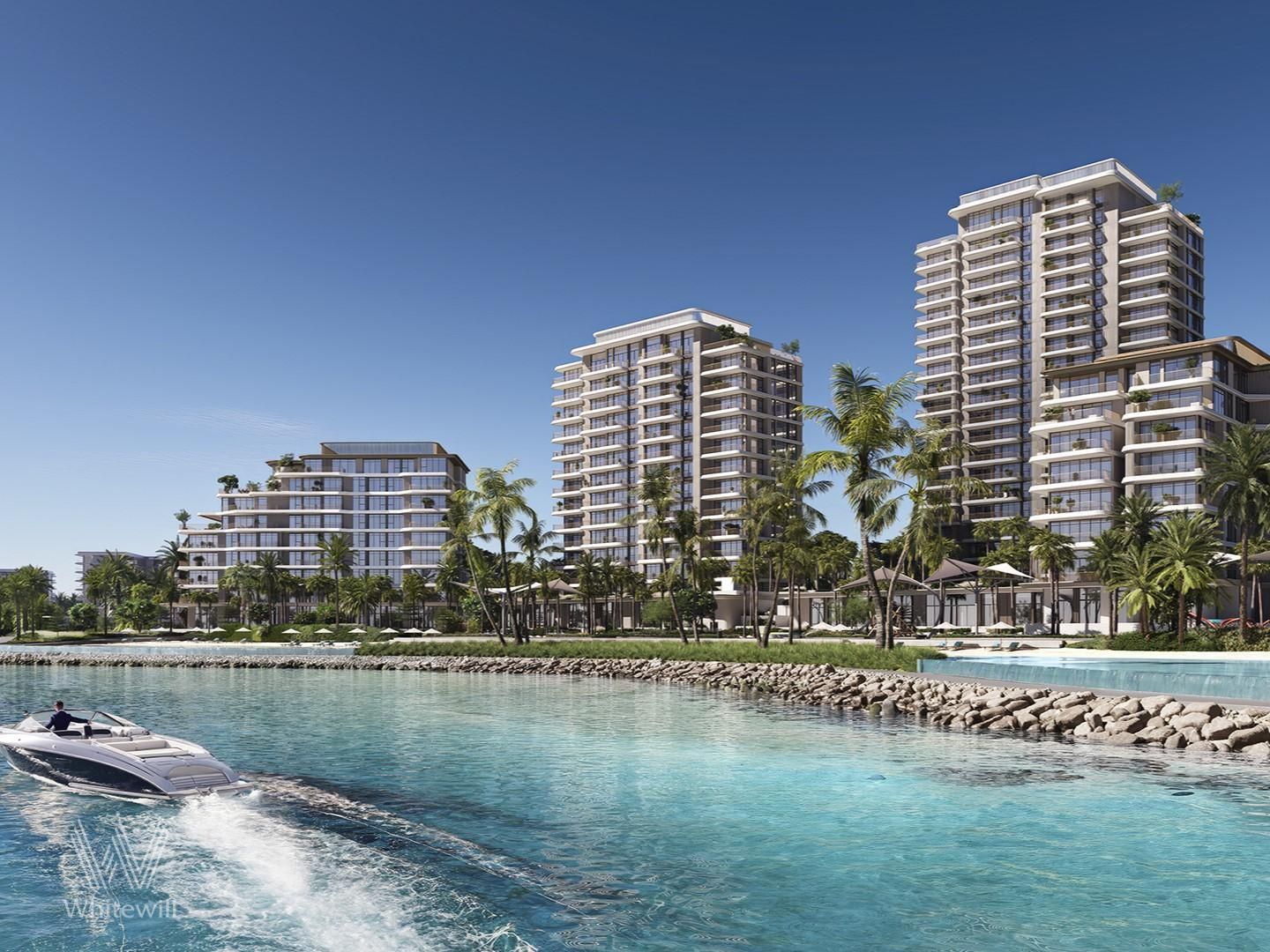 Resort Living by the Sea | Beach Access | Private Garden