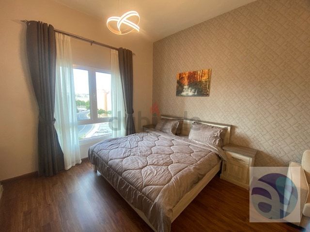 Luxury Upgraded Studio ! Bld 101 ! Near Metro