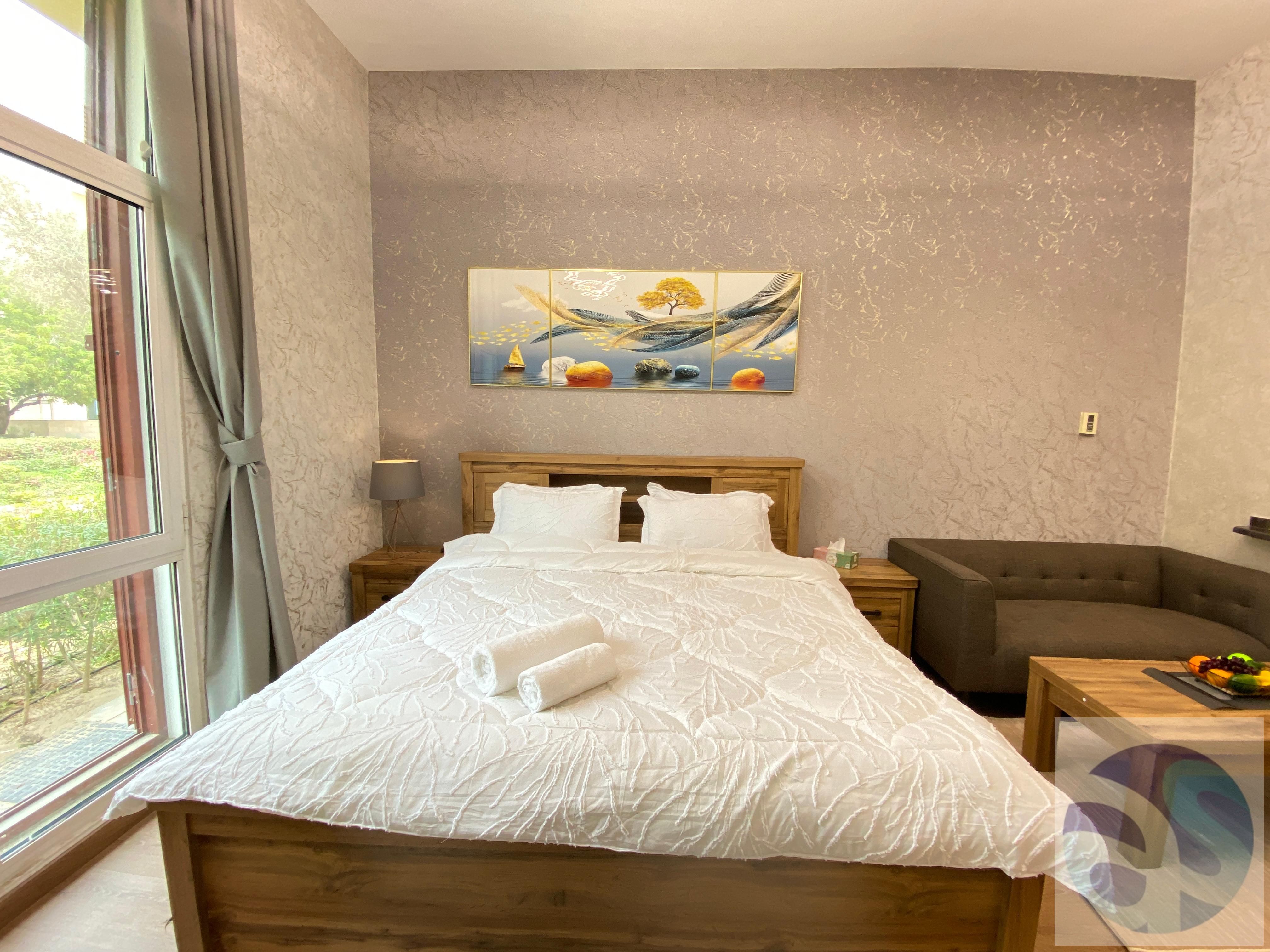 Furnished | Brand new | Next to metro