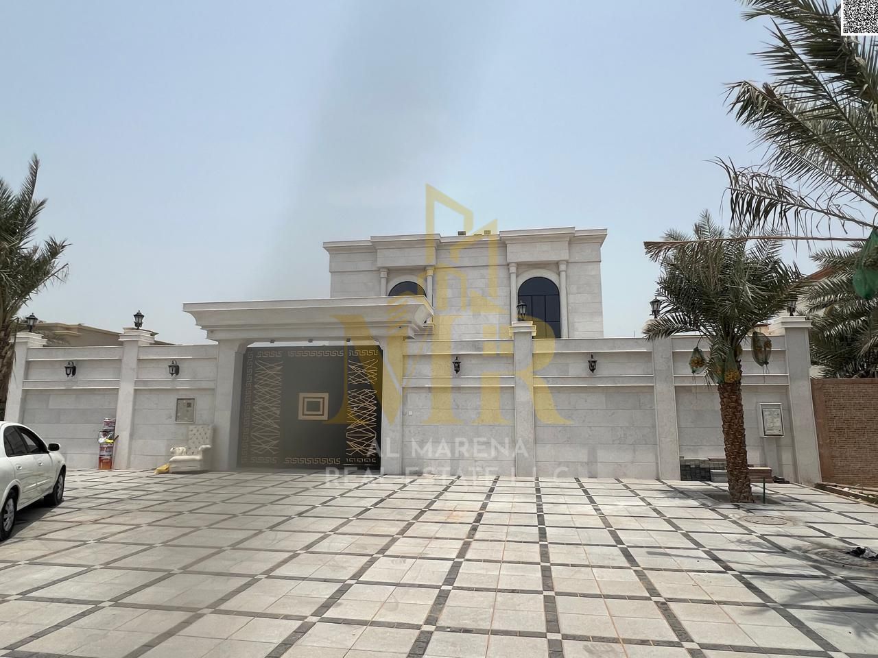 For sale: Luxurious two-story modern corner villa, including electricity, water, and air conditioning, with high-end finishes.