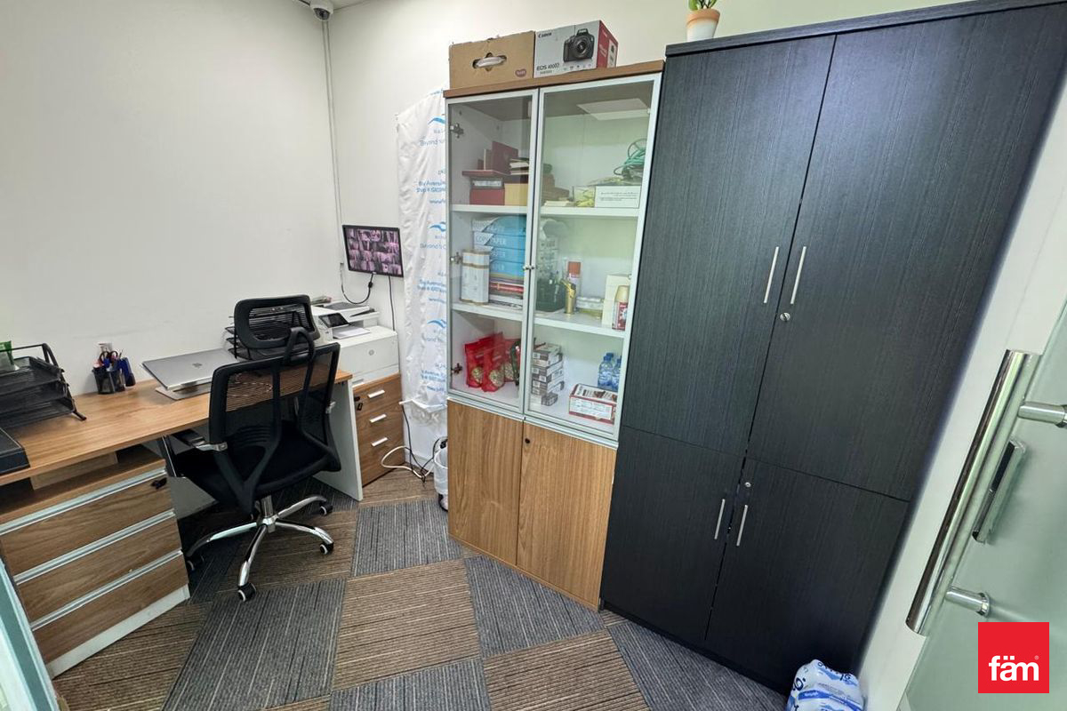 Negotiable | Premium Office | fitted