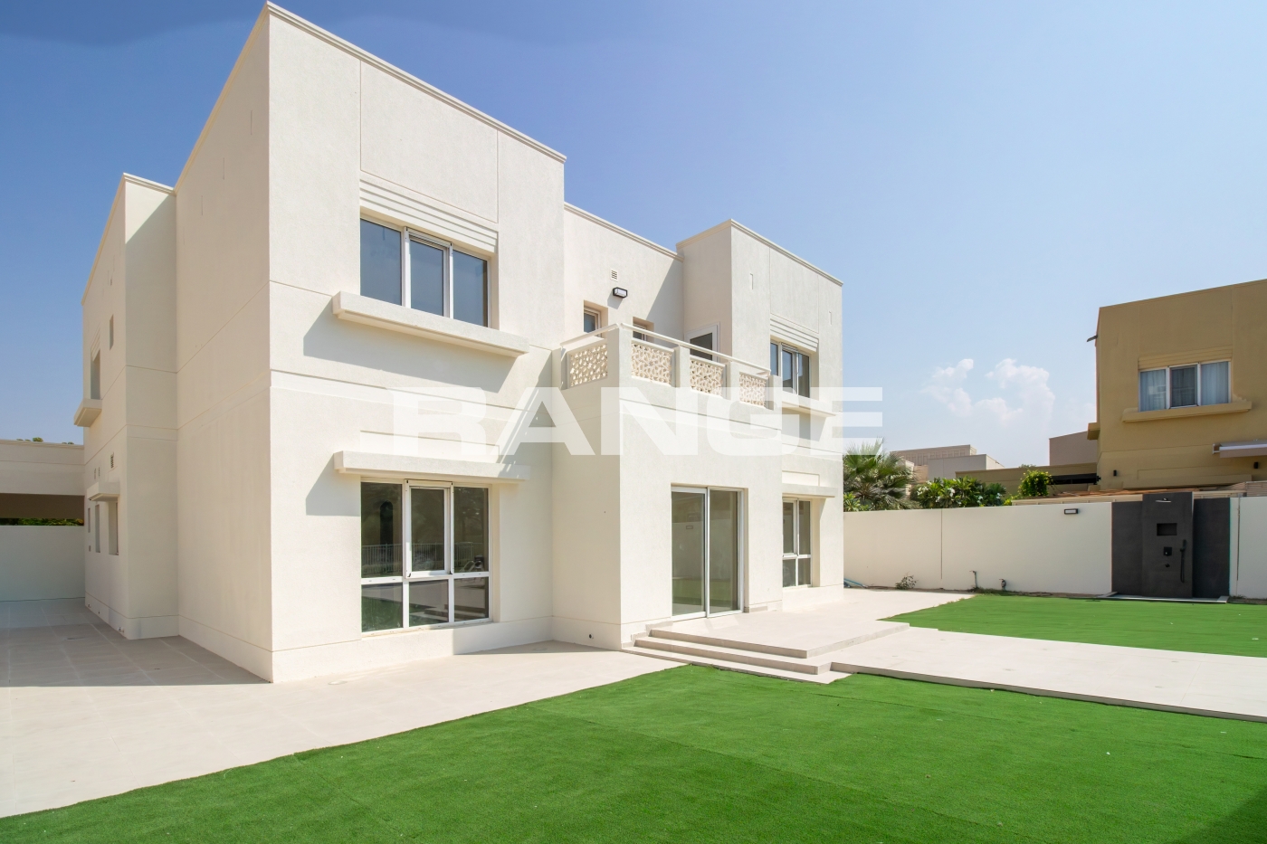 Upgraded | Lake View | Pool | Fully Furnished
