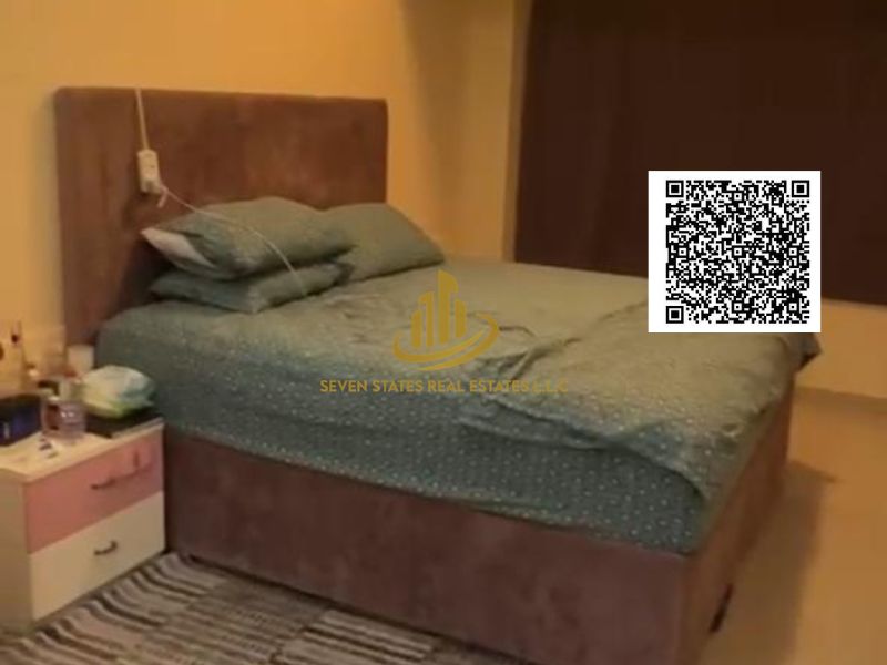For sale, a studio at an exclusive price in Pearl Towers. Suitable area for family living. Excellent rental income, whether monthly or annual.