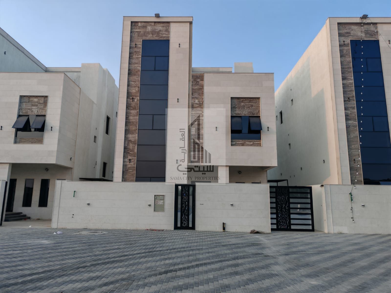 "6 master bedroom villa for 1,850,000!" "The largest number of rooms at the best price in Al-Haliu!"