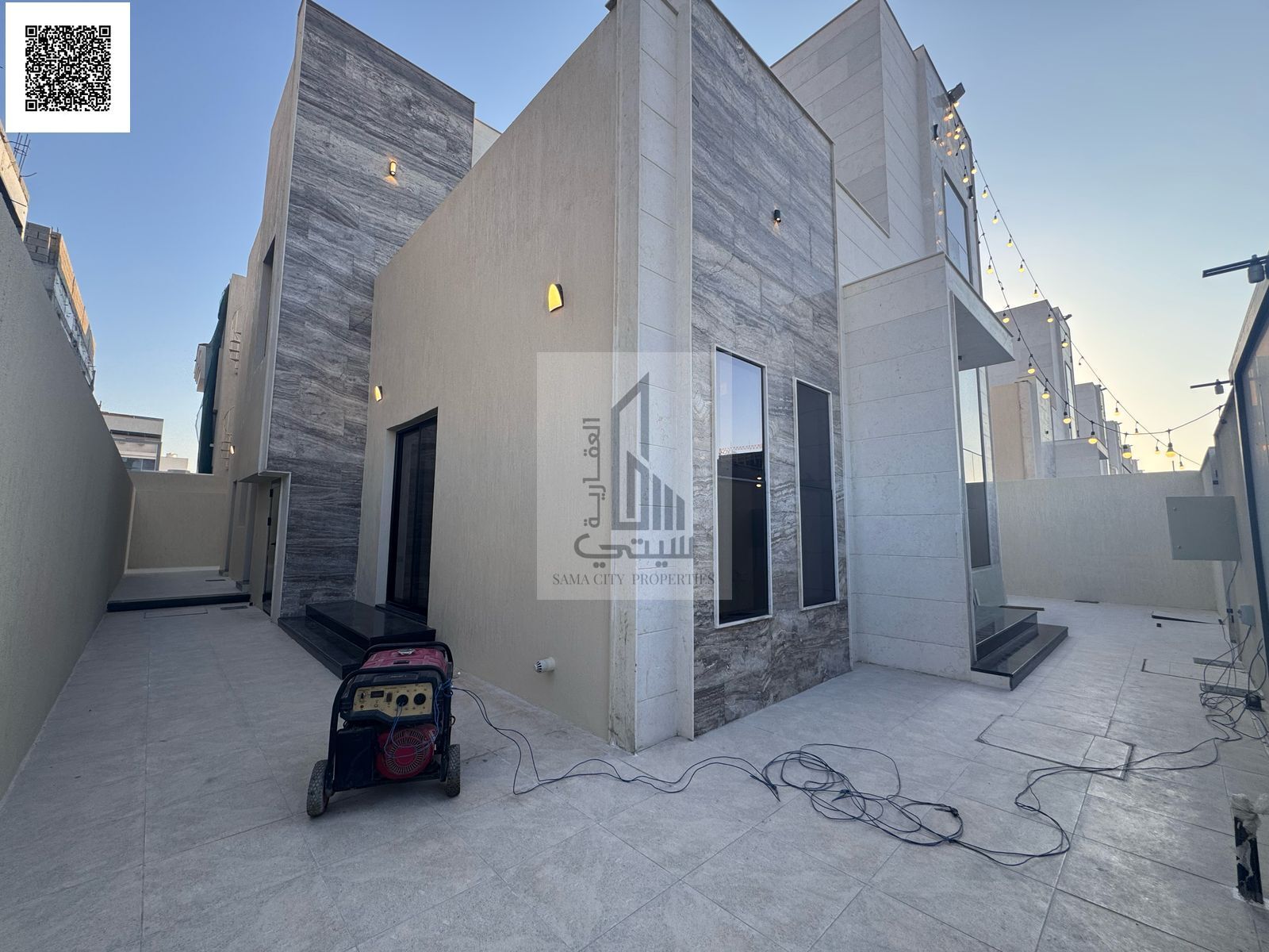 Villa for Sale in Al Zahia Features: • 4 Master Bedrooms • Majlis with Bathroom • Living Room with Bathroom • Main Kitchen • Maid's Room • Larg