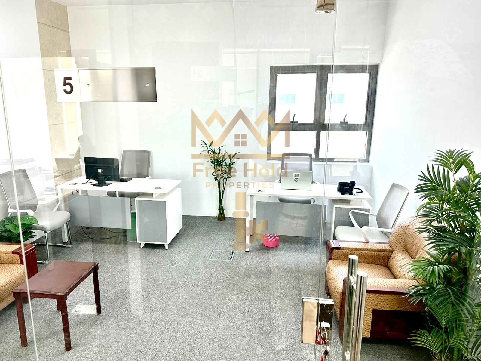 Business Center Facilities / Ready-To-Move Office
