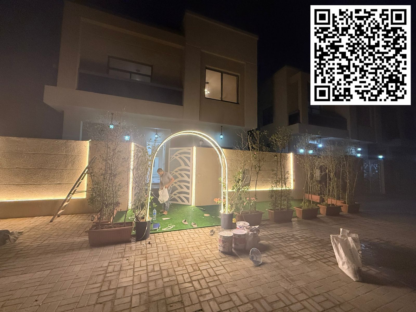 Luxury Villa for Sale in Al Yasmeen, Ajman Location: Al Yasmeen Area – Emirate of Ajman Area: 3,014 sq. ft. Interior Features: