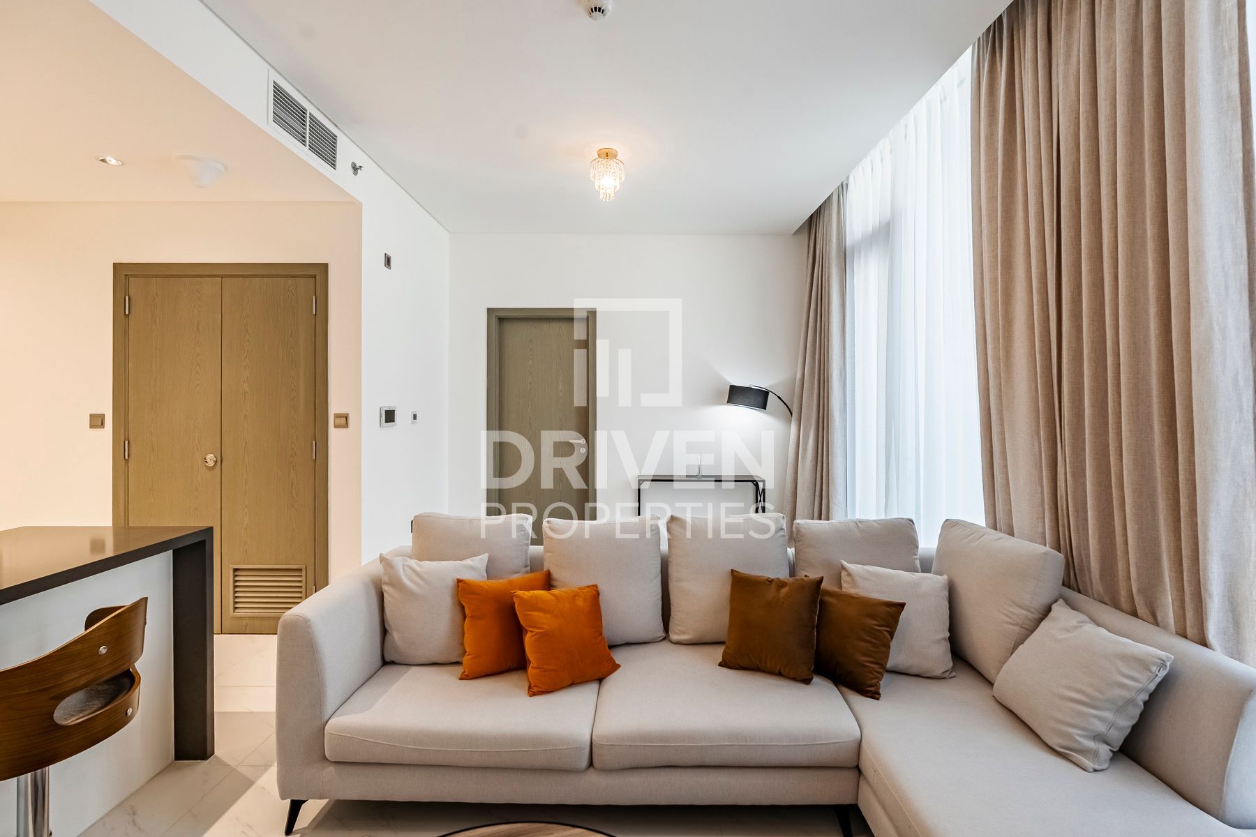 Fully Furnished | Mid Floor | Rented till August