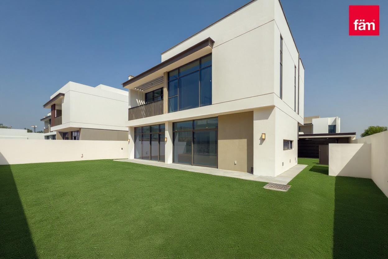 Gated Community Villa with Full Amenities