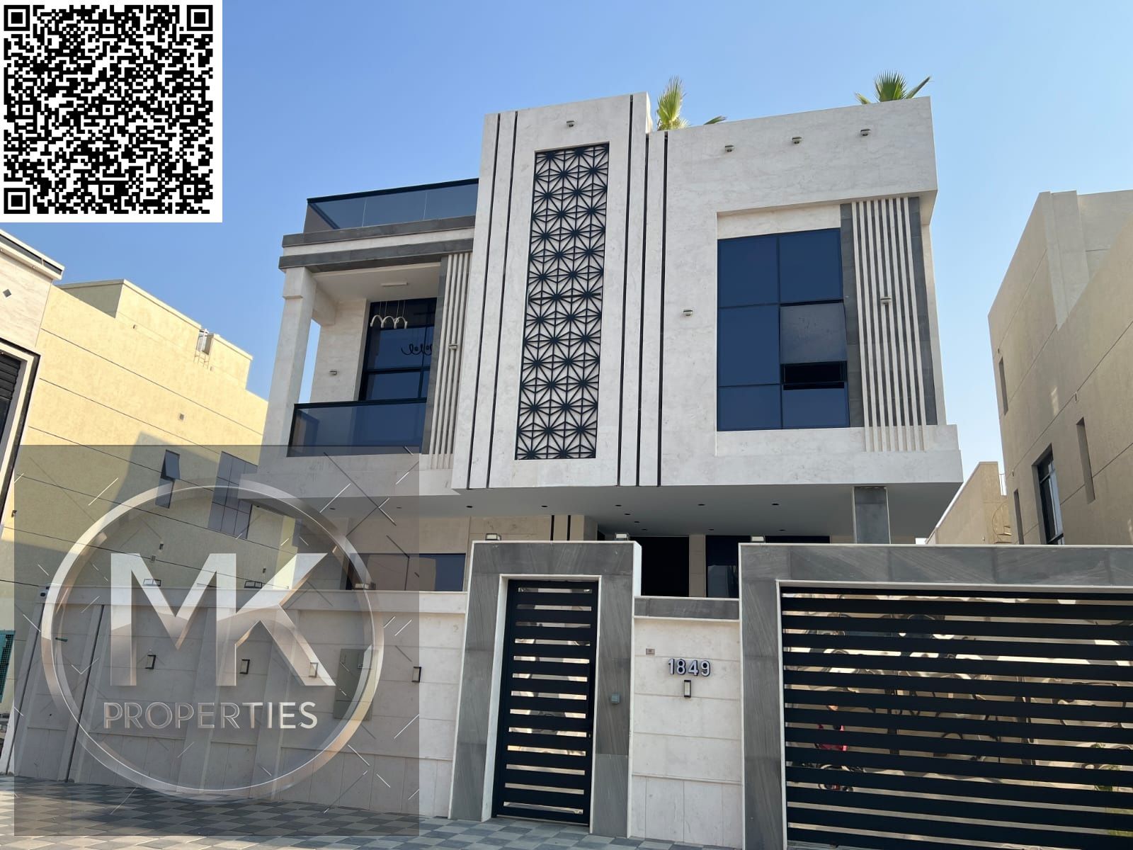 Luxury villa for sale in a prime location, including registration fees and elevator Spacious building areas, high-end finishes