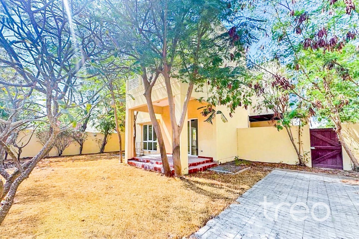 Lovely Type 5 | Vacant | Well Maintained